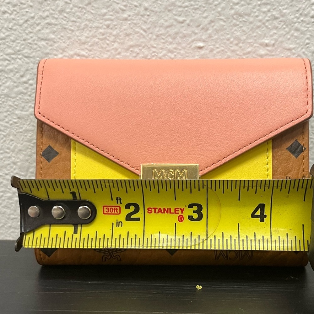 Multi Color Wallet - Picture 4 of 4